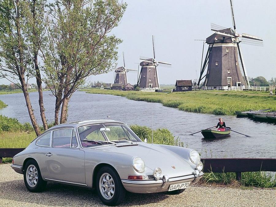  Porsche 911 2.0 Coupe 1964 года  (фото 9 из 15)
